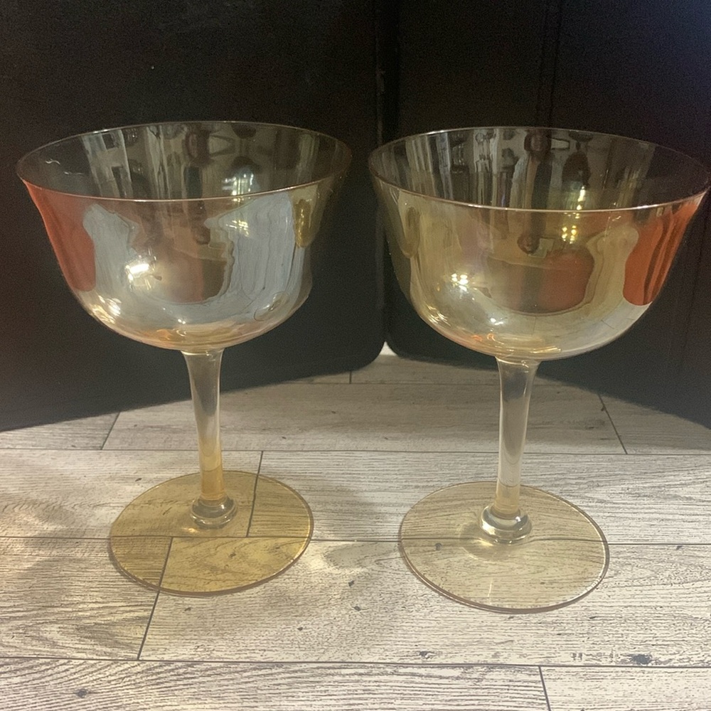 Pair Golden Amber Wine Glasses  w/ swirl lines in glass